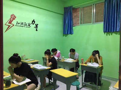 慶陽精英時代教育咨詢 點亮隴東學子的成才之路